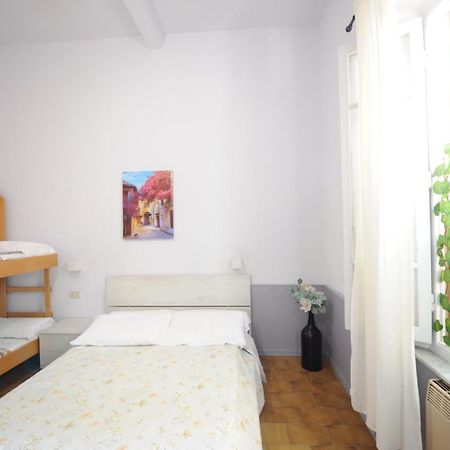 מרינה די פיאטרסנטה Hotel Le Giare מראה חיצוני תמונה